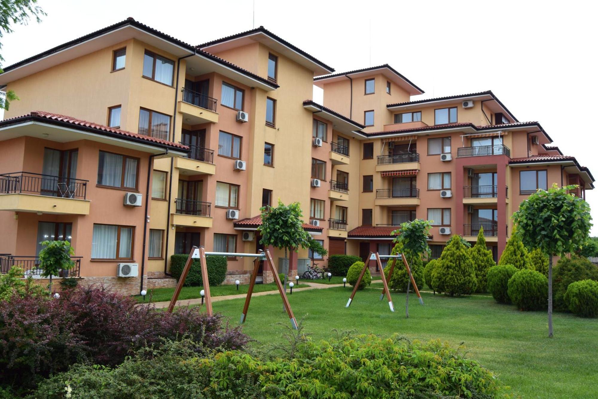 Bright Studio With Parking & Pool Светий Влас Екстер'єр фото